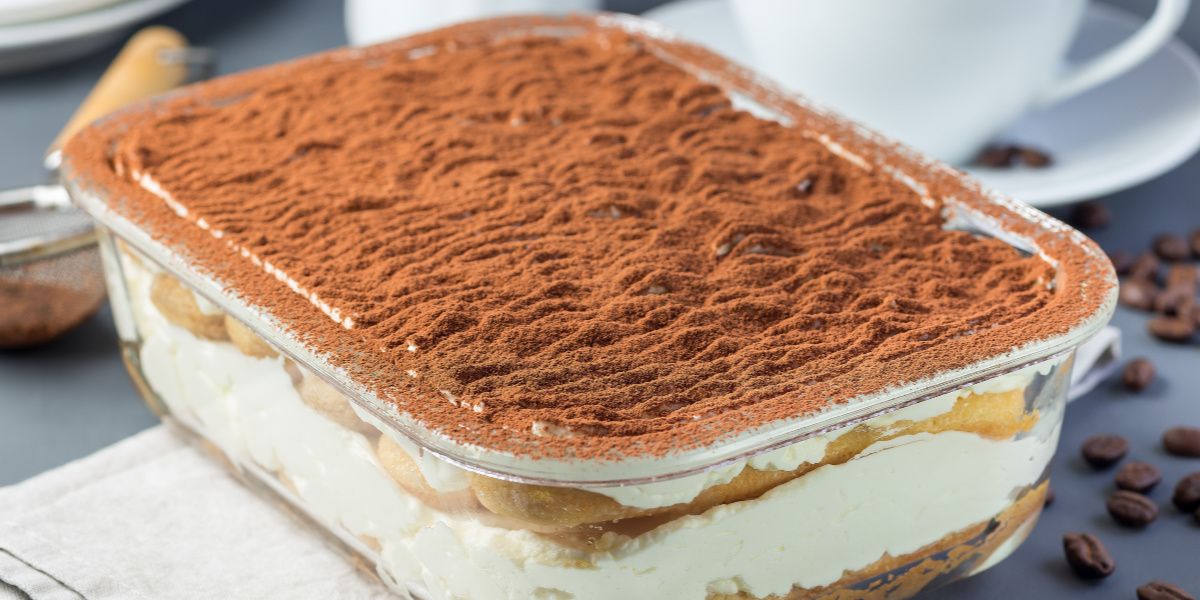 Tiramisù, preparo questo dolce per il fine settimana, i miei ospiti sono felicissimi. Ma c'è un ottimo sostituto per i classici